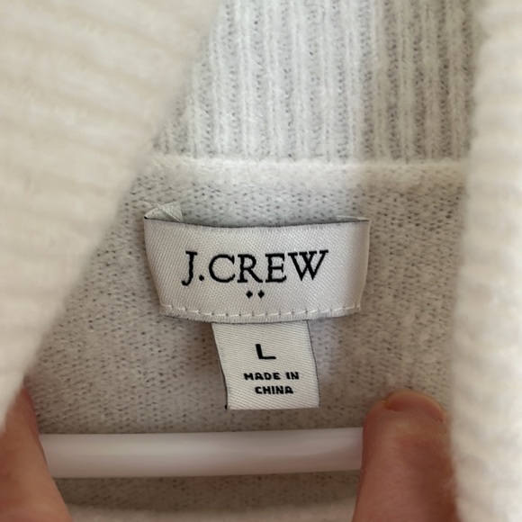 J.Crew women’s turtleneck sweater. Size large - Picture 2 of 4